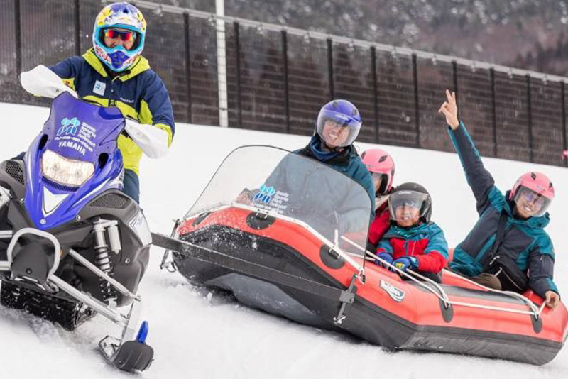 雪遊び！Enjoyスノーアクティビティ体験『スノースポーツパーク青い森』貸切プラン！